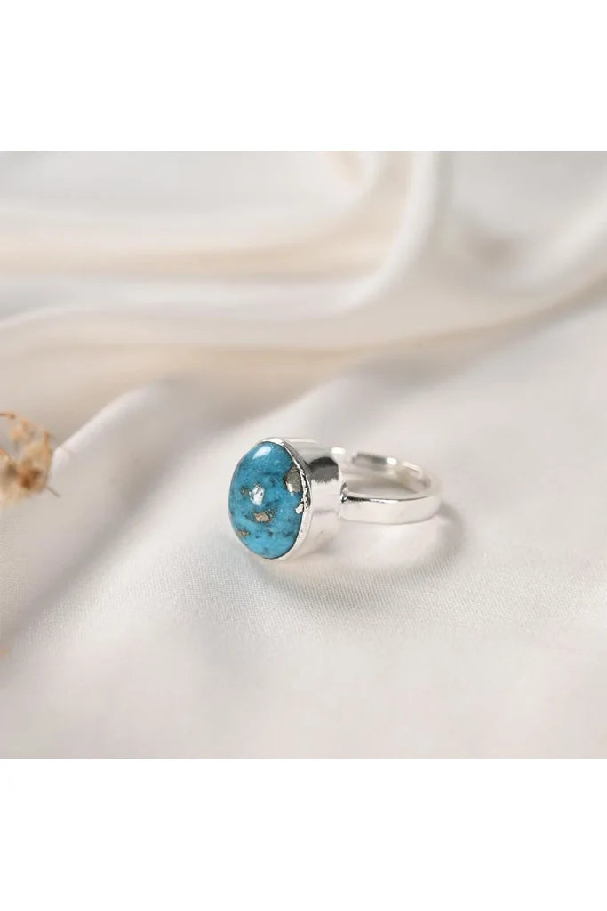 turquoise_ring_1_9c10bb0c-d7b9-4a13-9894-2170fe4f138e.jpg